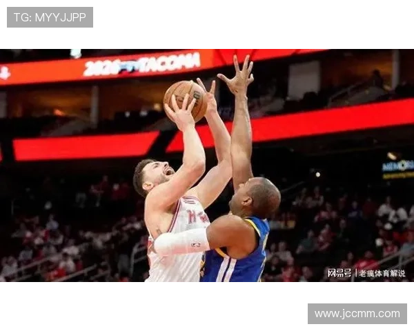 火箭险胜勇士 球员表现分化明显